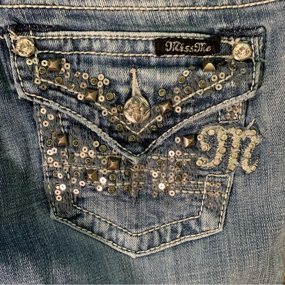 Miss Me Bootcut Jeans Womens 27x31 (Actual  27x30) Embellished Bling Western - Picture 1 of 14